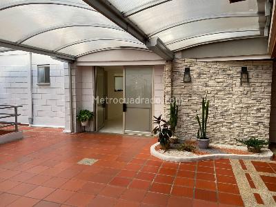 Apartamento de 2 alcobas en venta en Verbenal, Bogotá, 53 m² · foto 8 de 19