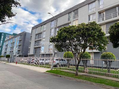 Apartamento de 2 alcobas en venta en Verbenal, Bogotá, 53 m² · foto 2 de 19