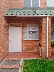 Casa de 3 alcobas en venta en Colina Mazuren, Bogotá, 54 m² · foto 4 de 16