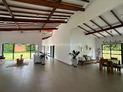 Casa en venta en Cerritos, Pereira · foto 2 de 20