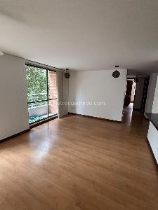 Apartamento en venta en Centro Internacional Bavaria, Bogotá · foto 5 de 19