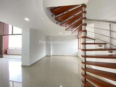 Apartamento de 5 alcobas en venta en El Prado, Bucaramanga, 218 m² · foto 8 de 16