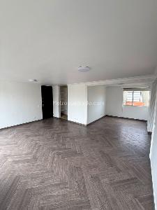 Apartamento en venta en Pontevedra, Bogotá · foto 7 de 16