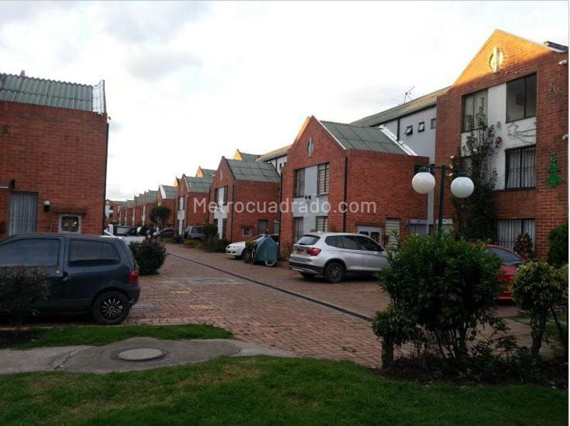 Casa – Bogotá, El Cortijo, Localidad Engativá - Vista 3