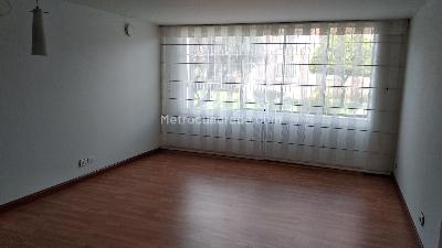 Apartamento en venta en Niza, Bogotá · foto 6 de 20