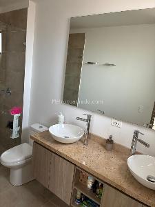 Casa de 3 alcobas en venta en Robles De Guaymaral, Chía, 121 m² · foto 14 de 20