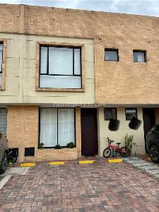 Casa de 3 alcobas en venta en Robles De Guaymaral, Chía, 121 m² · foto 20 de 20