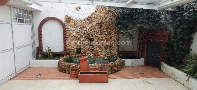 Casa de 5 alcobas en venta en La Alhambra Monaco, Bogotá, 430 m² · foto 10 de 20