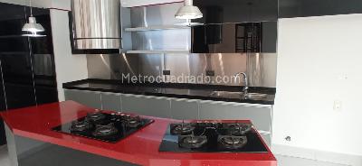 Casa de 5 alcobas en venta en La Alhambra Monaco, Bogotá, 430 m² · foto 7 de 20