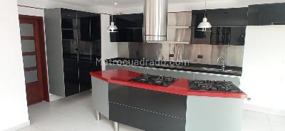 Casa de 5 alcobas en venta en La Alhambra Monaco, Bogotá, 430 m² · foto 9 de 20