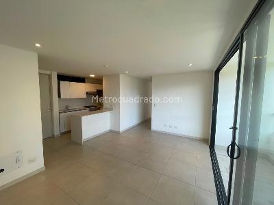 Apartamento de 3 alcobas en arriendo en El Poblado Castropol, Medellín, 86 m² · foto 14 de 20