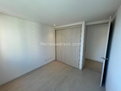 Apartamento de 3 alcobas en arriendo en El Poblado Castropol, Medellín, 86 m² · foto 20 de 20