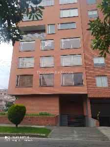 Apartamento de 3 alcobas en venta en Puente Largo, Bogotá, 105 m² · foto 2 de 11