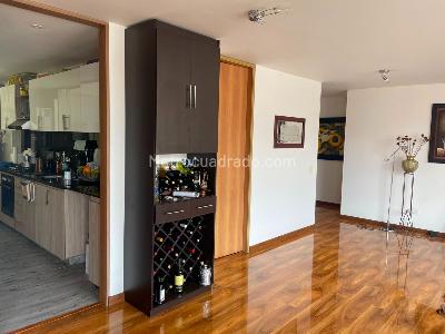 Apartamento de 3 alcobas en venta en Puente Largo, Bogotá, 105 m² · foto 7 de 11