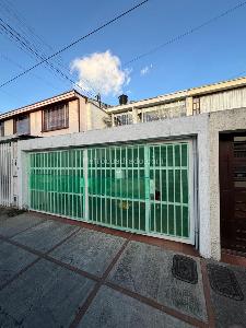 Casa en venta en Normandia, Bogotá · foto 17 de 18