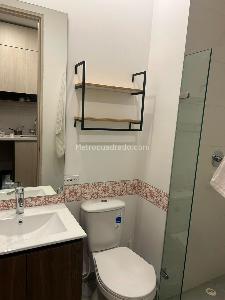 Apartaestudio en venta en La Castellana, Bogotá, 21 m² · foto 3 de 13