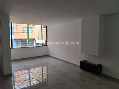 Casa de 5 alcobas en venta en Rosales, Tunja, 180 m² · foto 4 de 11