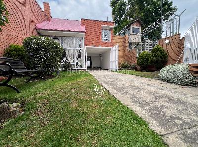 Casa de 5 alcobas en venta en Julio Florez, Bogotá, 244 m² · foto 12 de 18
