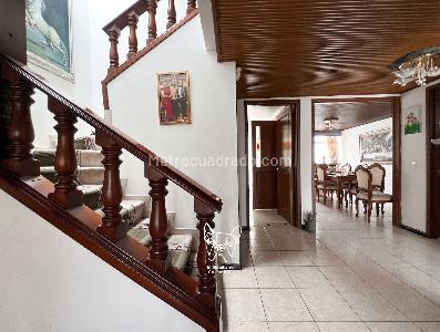 Casa de 5 alcobas en venta en Julio Florez, Bogotá, 244 m² · foto 9 de 18