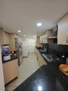 Casa en venta en Cedro Golf, Bogotá · foto 3 de 19