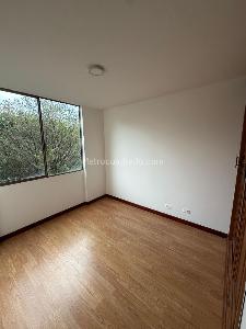 Apartamento de 3 alcobas en venta en Zona 2, Envigado, 95 m² · foto 9 de 20