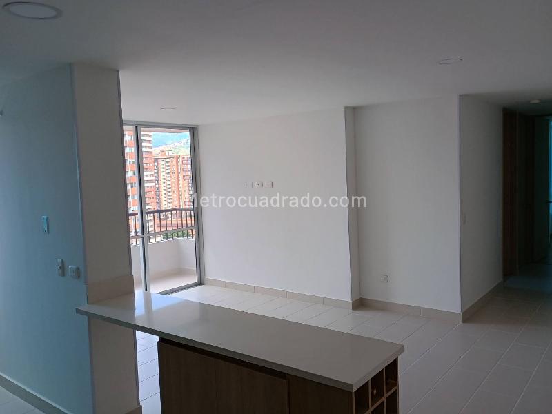 Piso – Medellín, Cuarta Brigada, Laureles-Estadio - Más