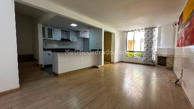 Casa de 3 alcobas en venta en Alameda 170, Bogotá, 110 m² · foto 3 de 14