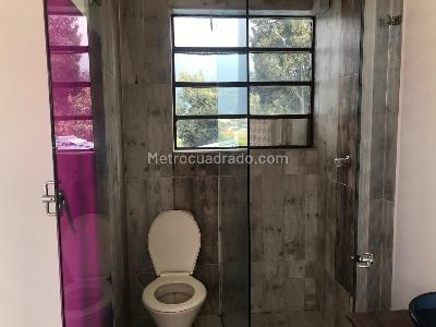 Casa de 5 alcobas en venta en San Jose De Bavaria, Bogotá, 276 m² · foto 15 de 18