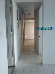 Casa de 5 alcobas en venta en San Jose De Bavaria, Bogotá, 276 m² · foto 7 de 18