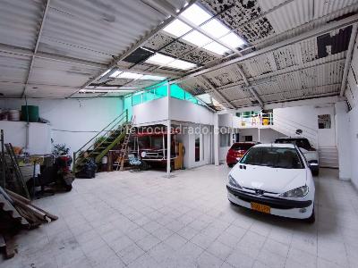 Casa de 5 alcobas en venta en La Floresta, Bogotá, 266 m² · foto 14 de 20