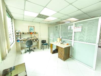 Casa de 5 alcobas en venta en La Floresta, Bogotá, 266 m² · foto 16 de 20