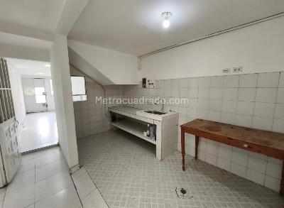 Casa de 5 alcobas en venta en Kennedy, Bogotá, 120 m² · foto 2 de 10