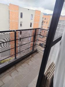 Apartamento de 3 alcobas en venta en Quintas De La Laguna, Soacha, 75 m² · foto 12 de 13