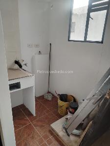 Apartamento de 3 alcobas en venta en Quintas De La Laguna, Soacha, 75 m² · foto 8 de 13