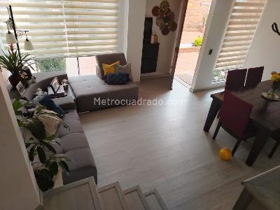 Casa de 3 alcobas en venta en Alameda, Bogotá, 137 m² · foto 4 de 20