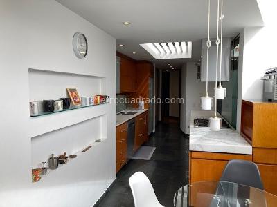 Casa de 4 alcobas en venta en Santa Ana Oriental, Bogotá, 433 m² · foto 8 de 20