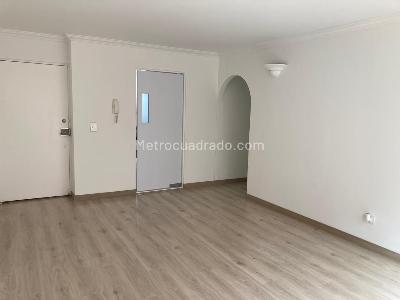 Apartamento en arriendo en El Recodo Del Country, Bogotá · foto 6 de 16