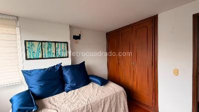 Apartamento de 3 alcobas en venta en San Patricio, Bogotá, 131 m² · foto 10 de 15
