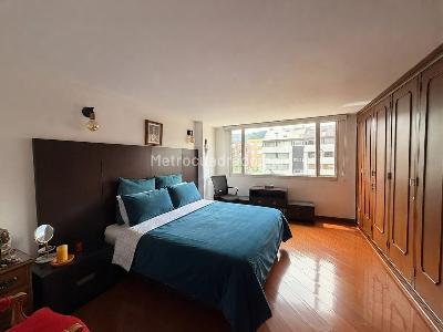 Apartamento de 3 alcobas en venta en San Patricio, Bogotá, 131 m² · foto 7 de 15