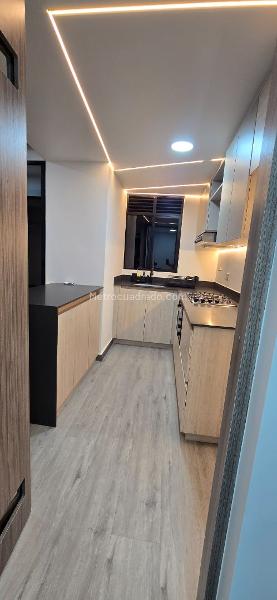 Piso – Medellín, La Asomadera Numero 2, Buenos Aires - Más