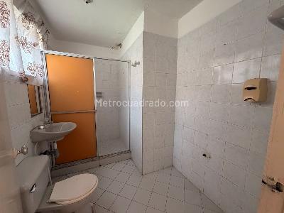 Casa de 5 alcobas en venta en San Alonso, Bucaramanga, 264 m² · foto 18 de 20