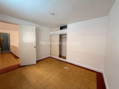 Casa de 5 alcobas en venta en San Alonso, Bucaramanga, 264 m² · foto 15 de 20