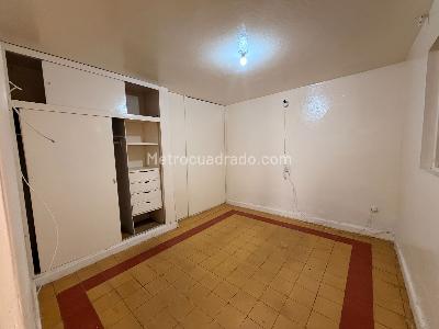 Casa de 5 alcobas en venta en San Alonso, Bucaramanga, 264 m² · foto 5 de 20