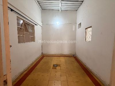 Casa de 5 alcobas en venta en San Alonso, Bucaramanga, 264 m² · foto 7 de 20
