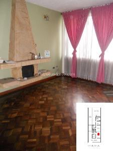 Casa de 5 alcobas en venta en Normandia, Bogotá, 271 m² · foto 4 de 20