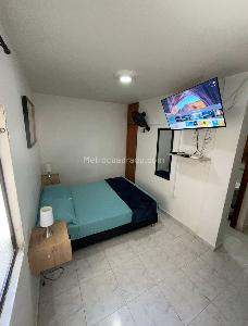 Apartaestudio en arriendo en Laureles, Medellín · foto 2 de 16