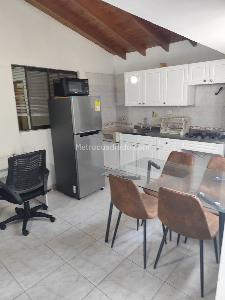 Apartaestudio en arriendo en Laureles, Medellín · foto 4 de 16
