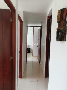 Apartamento de 3 alcobas en venta en Agrupacin Cerrada Brisas De Agua Blanca, Girardot, 62 m² · foto 12 de 14