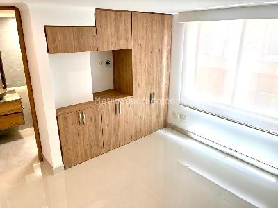 Apartamento de 1 alcoba en venta en Chico Norte Iii Sector, Bogotá, 62 m² · foto 4 de 10