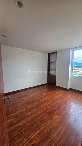 Piso – Bogotá D.C. - Más